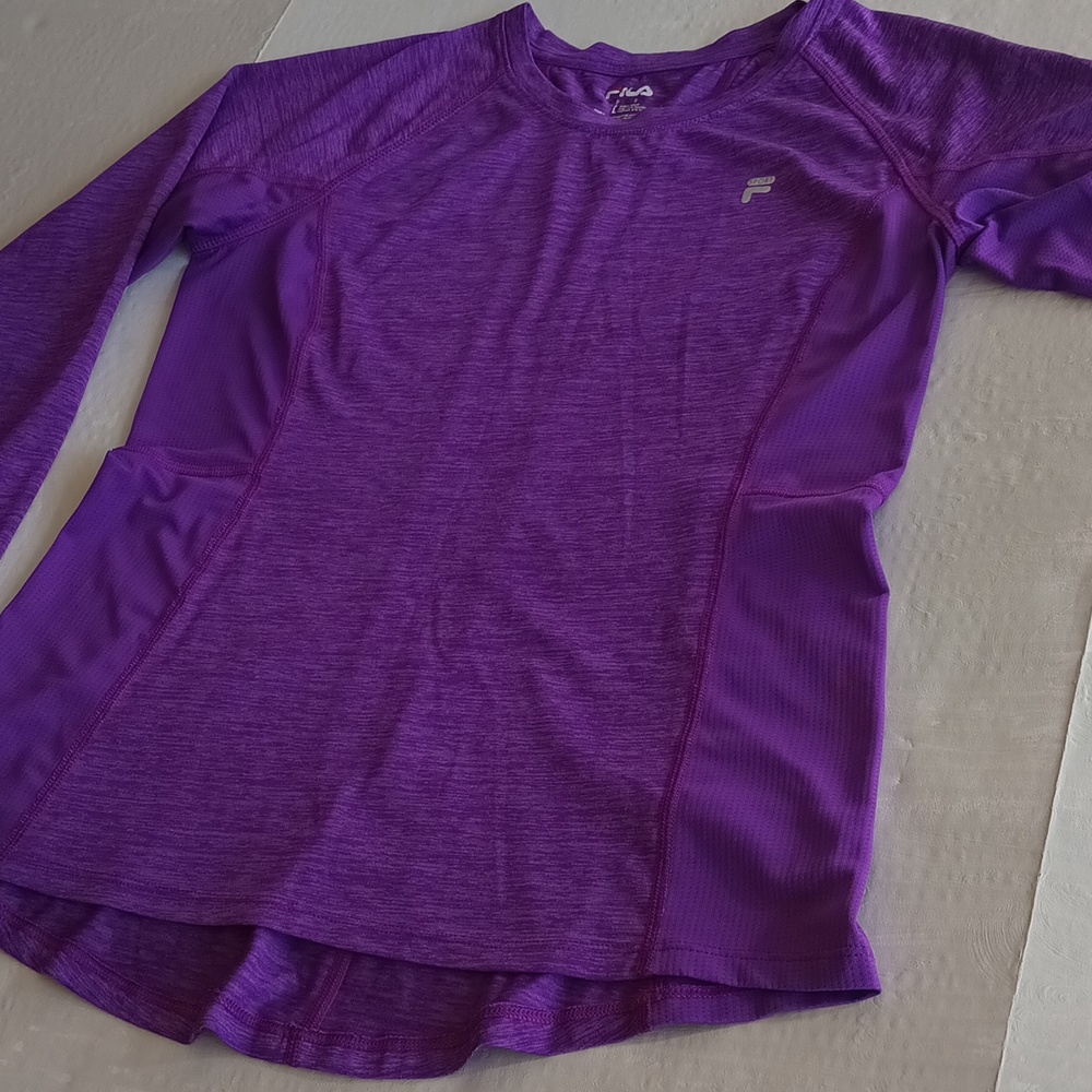 FILA sports golf shirts women's Sz L  Purple Running Workout Athletic Top EUC - Picture 5 of 7